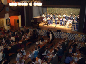 Es spielte die Stadt- und Bergknappenkapelle © OVTP / gp