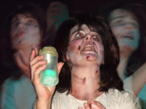 Die Hexe Ullerin hilft den Erdgeist bannen. © OVTP / gp