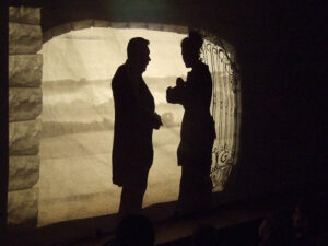 Schattenspiel: Oliver Twist und das Waisenhaus © OVTP / gp