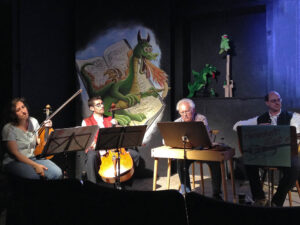 Musikalische Kommentare und Hinterkünftigkeiten vom Ensemble Herrschaft!Sait'n - © OVTP / da