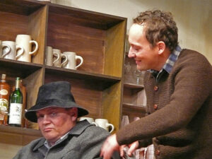 Schippe erfährt, dass er nur noch eine Leichenpauschale bekommt, aber kein Gehalt mehr © OVTP