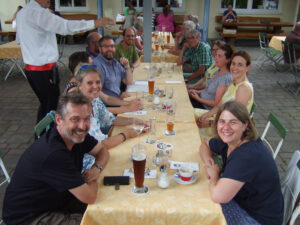 Heiterer Halbjahres-Biergarten beim Berggeist - © OVTP / E. Sägmüller