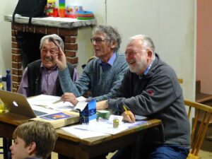 Der Wahlvorstand (oder waren es doch die Muppet-Opas) bei der Wahlvorbereitung © OVTP / gp