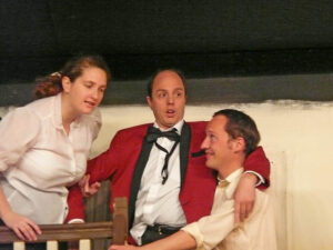 Inges Schatz Adam hat sich etwas zu viel Mut angetrunken. © OVTP / rh