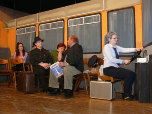 Im Stadtbus ist so einiges los. © RS / la