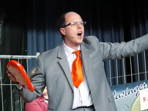 Landrat Zeller besingt Penzberg und sein Krankenhaus © OVTP / rue