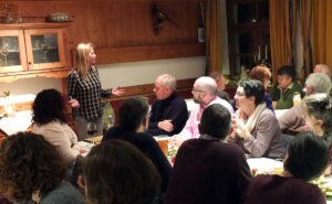 Die Vorständin Claudia Herdrich begrüßte die Mitglieder. © OVTP / gp