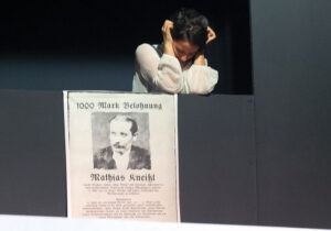 Schwester Cäcilia, längst erwachsen, erschaudert noch immer vor den Schüssenvon Kneißls Festnahme. © G. Prantl