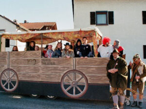 Der Faschingswagen zum 100-jährigen des Vereins © OVTP