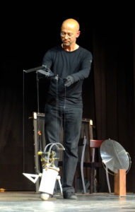 "Zusammenstoß" - Marionettentheater Kleine Spiel München © G. Prantl / OVTP