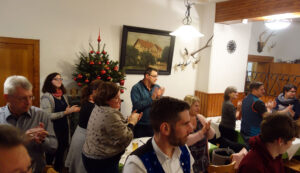 standing ovations für unseren Bühnenmaler. © G. Prantl / OVTP