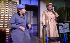 Kati und Zenzi - die Seniorenheim-Perlen und die neue Technik © da/ovtp