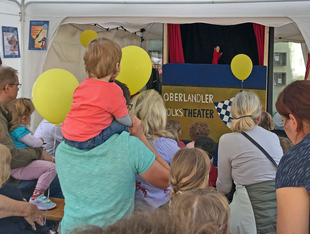 Kasperltheater zum KreAktivtag