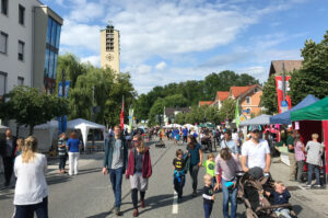 Bahnhofstraße zum Stadtfest