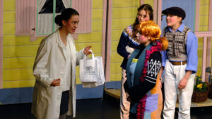 Pippi plündert den Weihnachtsbaum