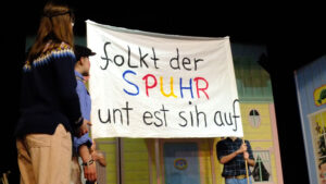 Pippi plündert den Weihnachtsbaum